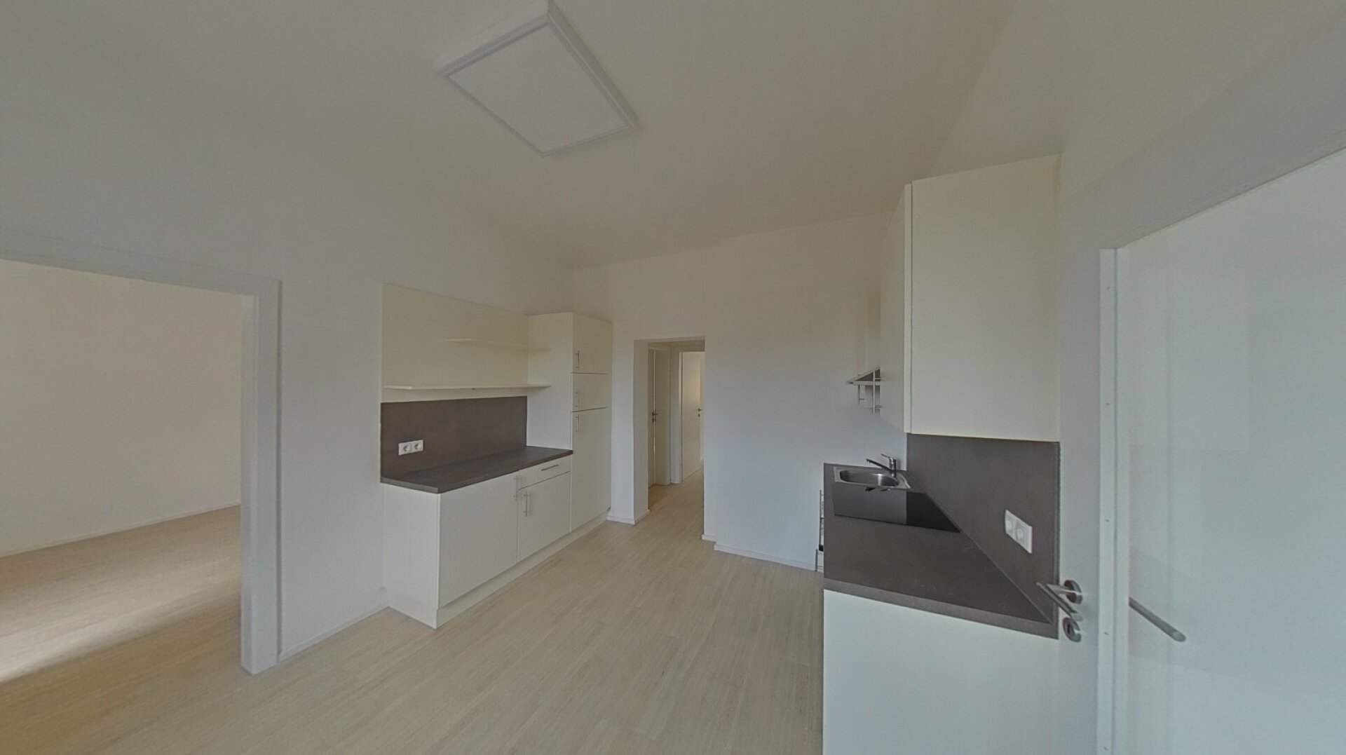 Modernisierte 3-Zimmer-Wohnung mit Smart Home & Einbauküche in Wildon – 76 m²  € 770,88 Miete