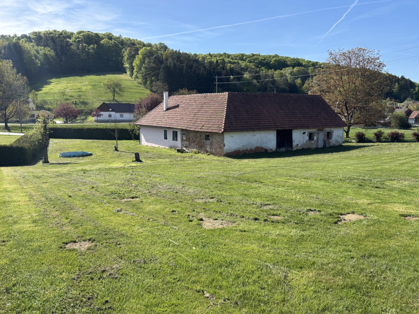 .. READY FOR UPDATE .. Neustift bei GS !!  Landhaus in netter Dorflage mit beschaulichem Garten - ca. 7.200m 2 Wald inklusive !!