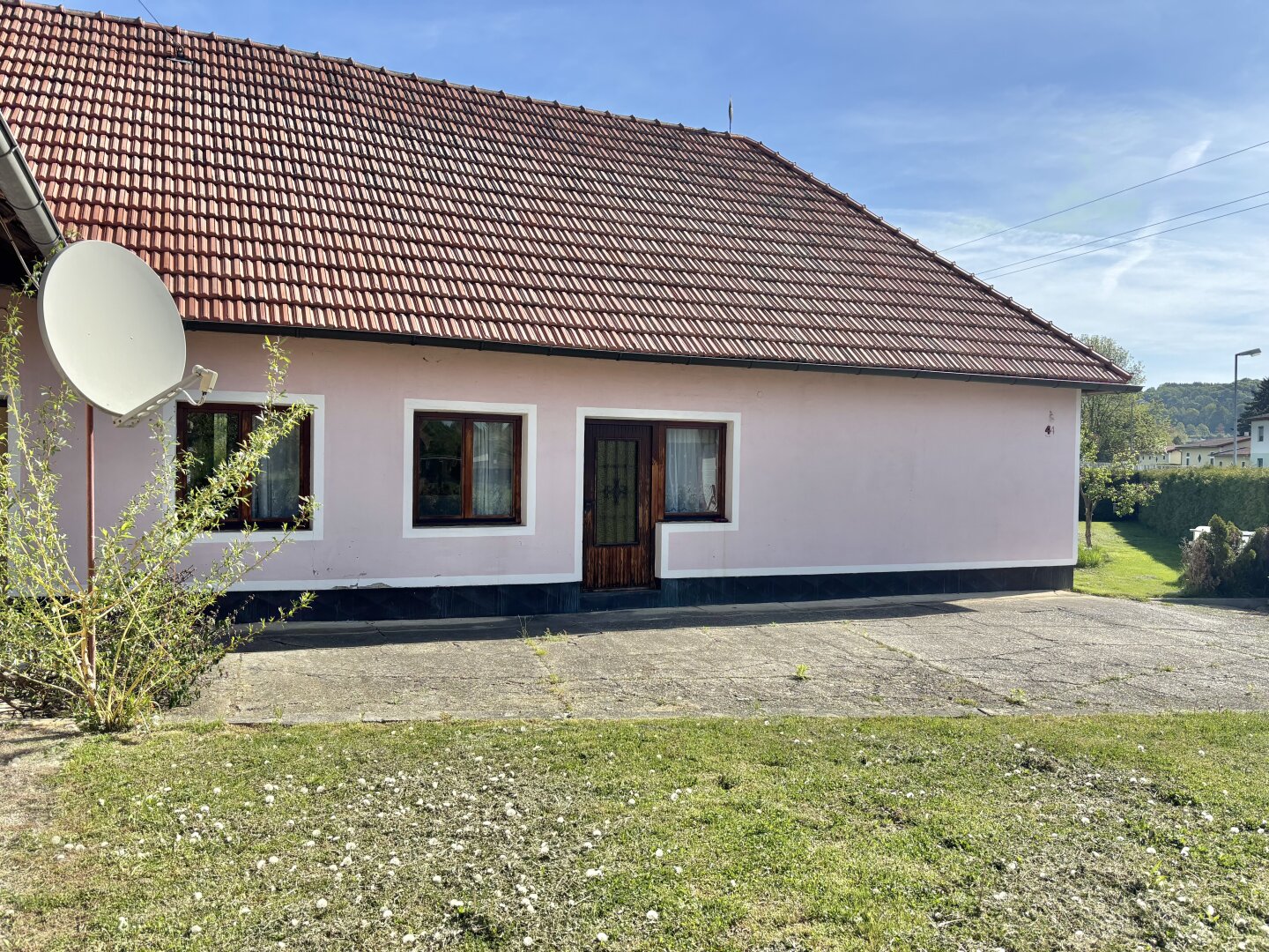 .. READY FOR UPDATE .. Neustift bei GS !!  Landhaus in netter Dorflage mit beschaulichem Garten - ca. 7.200m 2 Wald inklusive !!