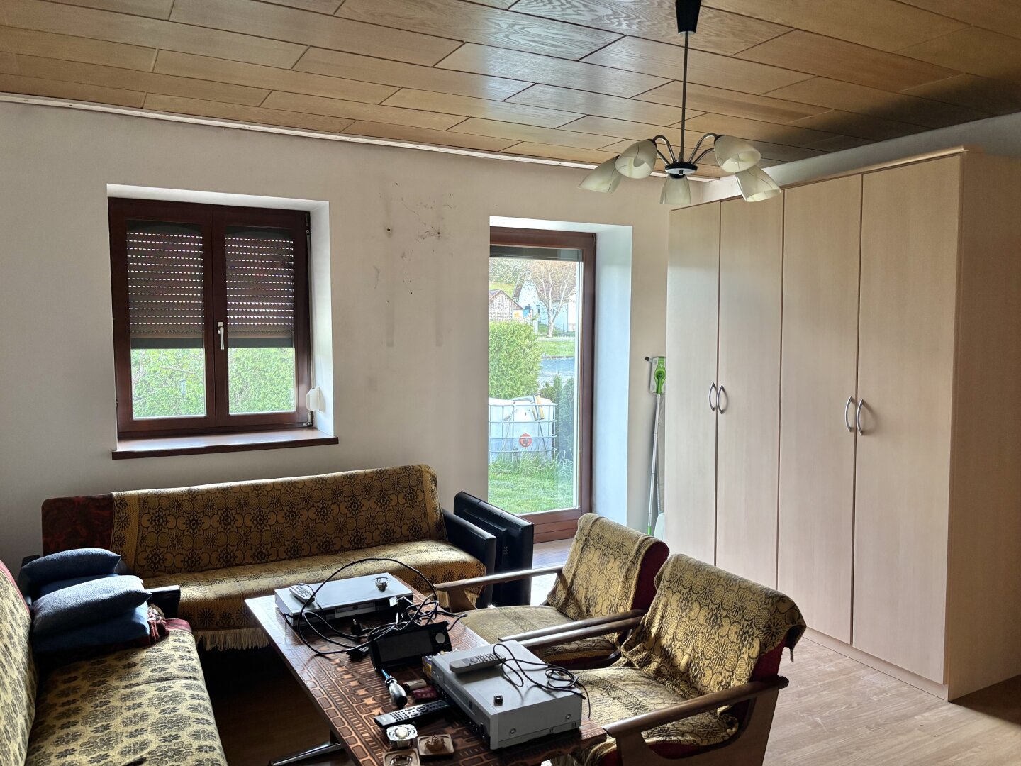 .. READY FOR UPDATE .. Neustift bei GS !!  Landhaus in netter Dorflage mit beschaulichem Garten - ca. 7.200m 2 Wald inklusive !!