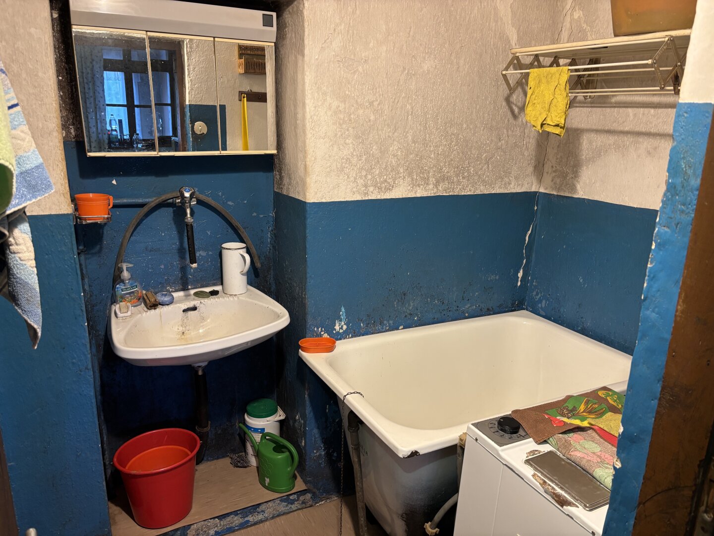 .. READY FOR UPDATE .. Neustift bei GS !!  Landhaus in netter Dorflage mit beschaulichem Garten - ca. 7.200m 2 Wald inklusive !!