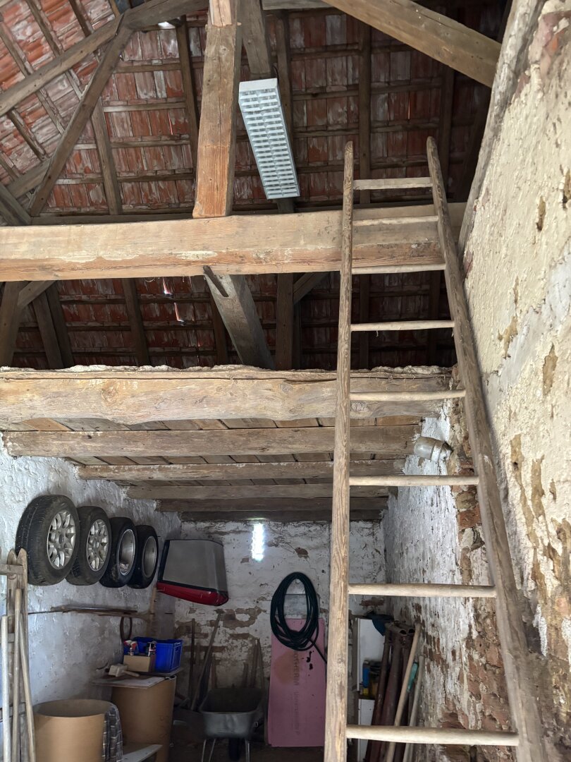 .. READY FOR UPDATE .. Neustift bei GS !!  Landhaus in netter Dorflage mit beschaulichem Garten - ca. 7.200m 2 Wald inklusive !!