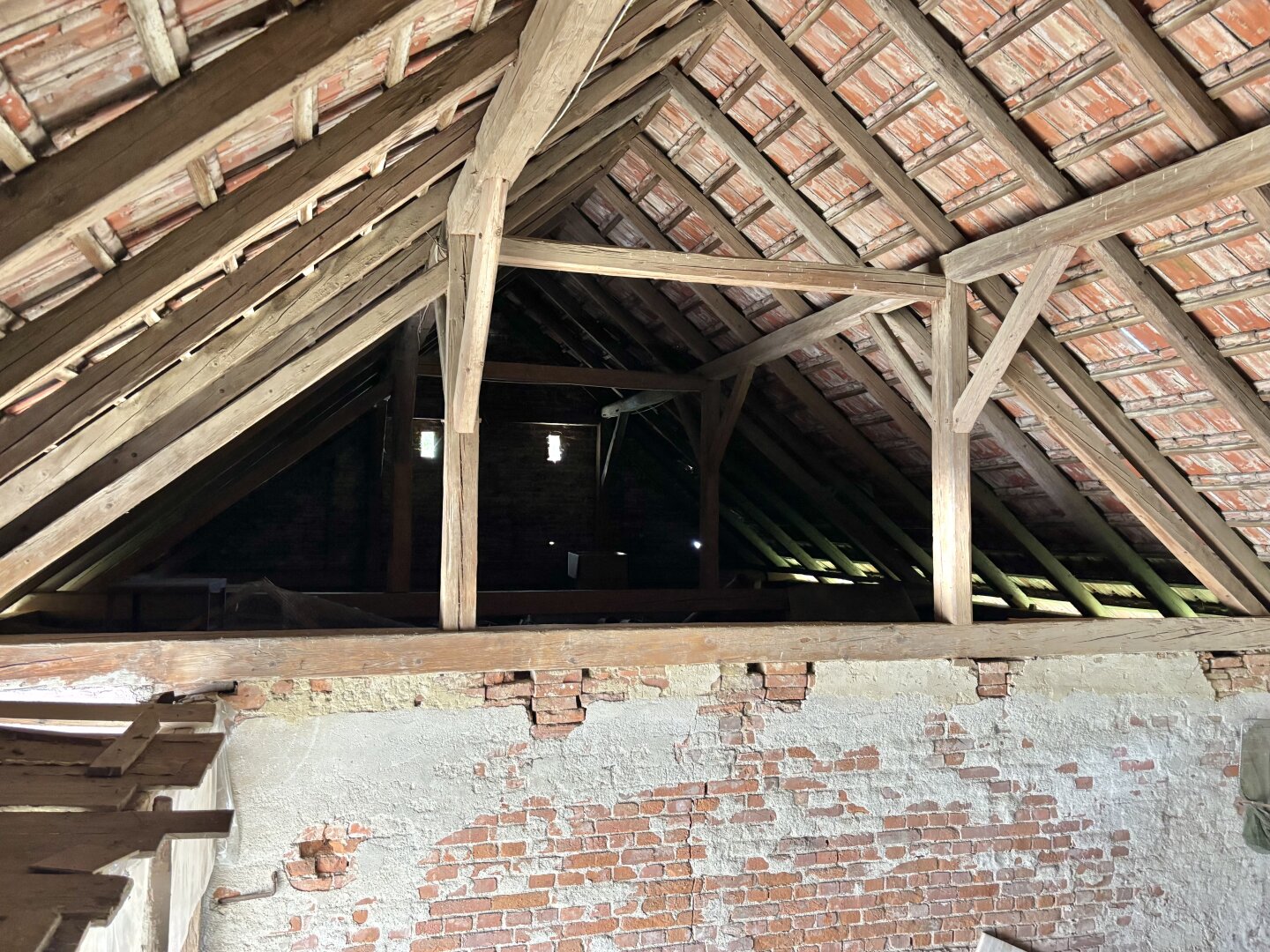 .. READY FOR UPDATE .. Neustift bei GS !!  Landhaus in netter Dorflage mit beschaulichem Garten - ca. 7.200m 2 Wald inklusive !!