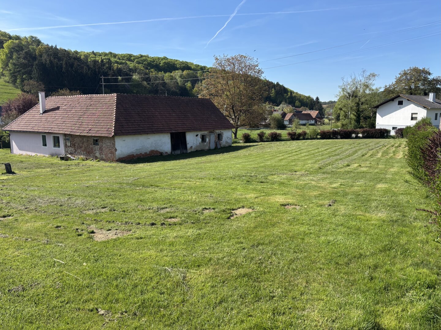 .. READY FOR UPDATE .. Neustift bei GS !!  Landhaus in netter Dorflage mit beschaulichem Garten - ca. 7.200m 2 Wald inklusive !!