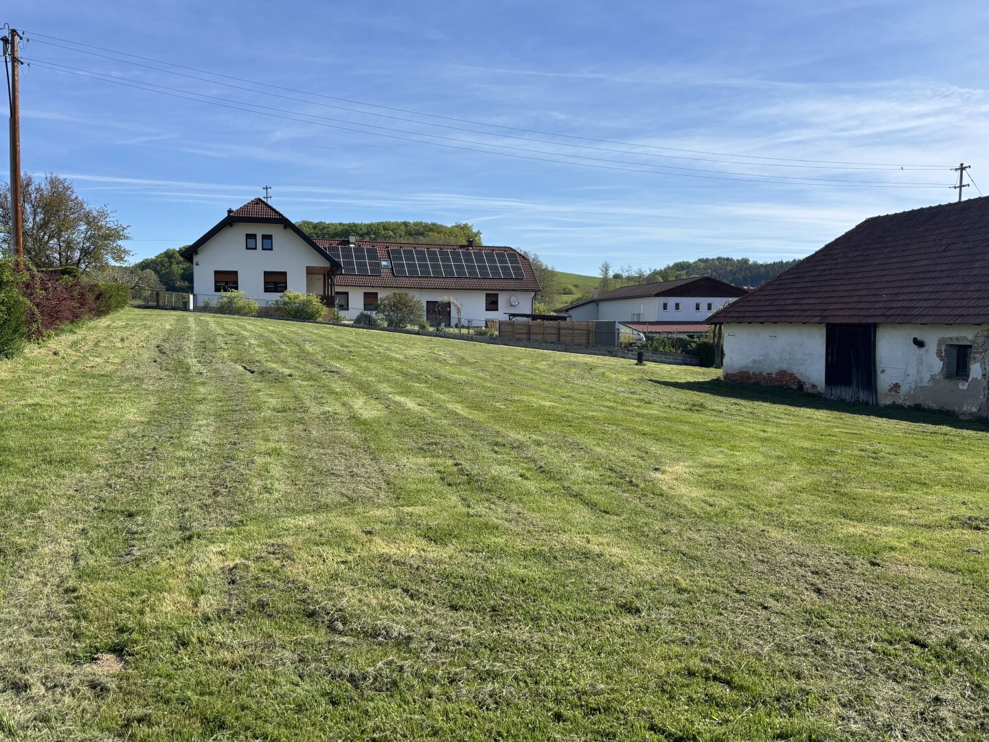 .. READY FOR UPDATE .. Neustift bei GS !!  Landhaus in netter Dorflage mit beschaulichem Garten - ca. 7.200m 2 Wald inklusive !!