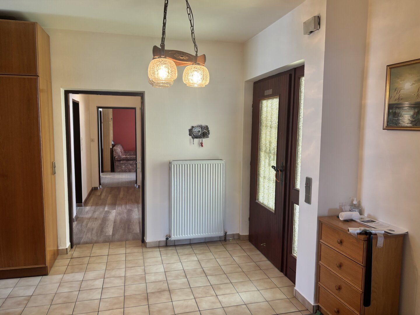 ** ORIGINAL, RUSTIKAL, WOHNLICH **  Strem !! Gepflegtes Wohnhaus in zentraler Ortslage mit Nebengebäuden und ansprechendem Grundstück mit ca. 4.300 m2 !!