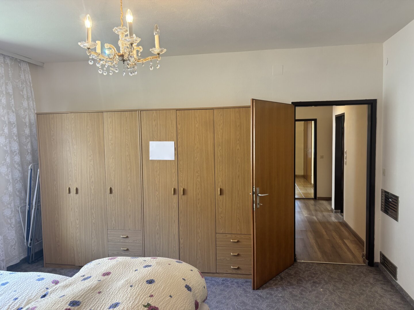 ** ORIGINAL, RUSTIKAL, WOHNLICH **  Strem !! Gepflegtes Wohnhaus in zentraler Ortslage mit Nebengebäuden und ansprechendem Grundstück mit ca. 4.300 m2 !!