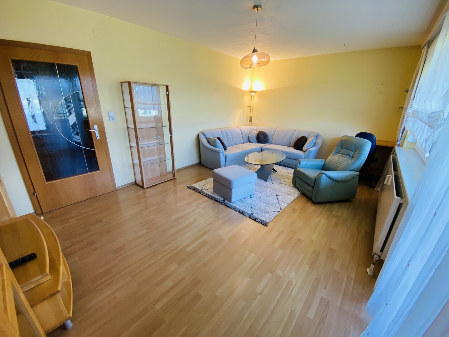 Apfelberg: Helle 2 Zimmer Mietwohnung mit 2 Loggia in ruhiger Lage