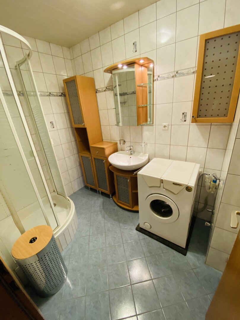 Apfelberg: Helle 2 Zimmer Mietwohnung mit 2 Loggia in ruhiger Lage