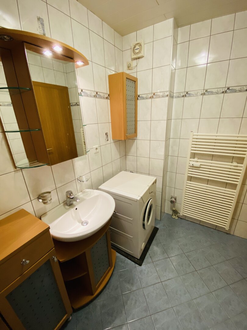 Apfelberg: Helle 2 Zimmer Mietwohnung mit 2 Loggia in ruhiger Lage