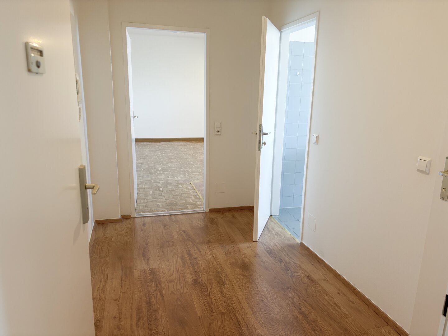 Helle, schön sanierte Dachgeschoßwohnung