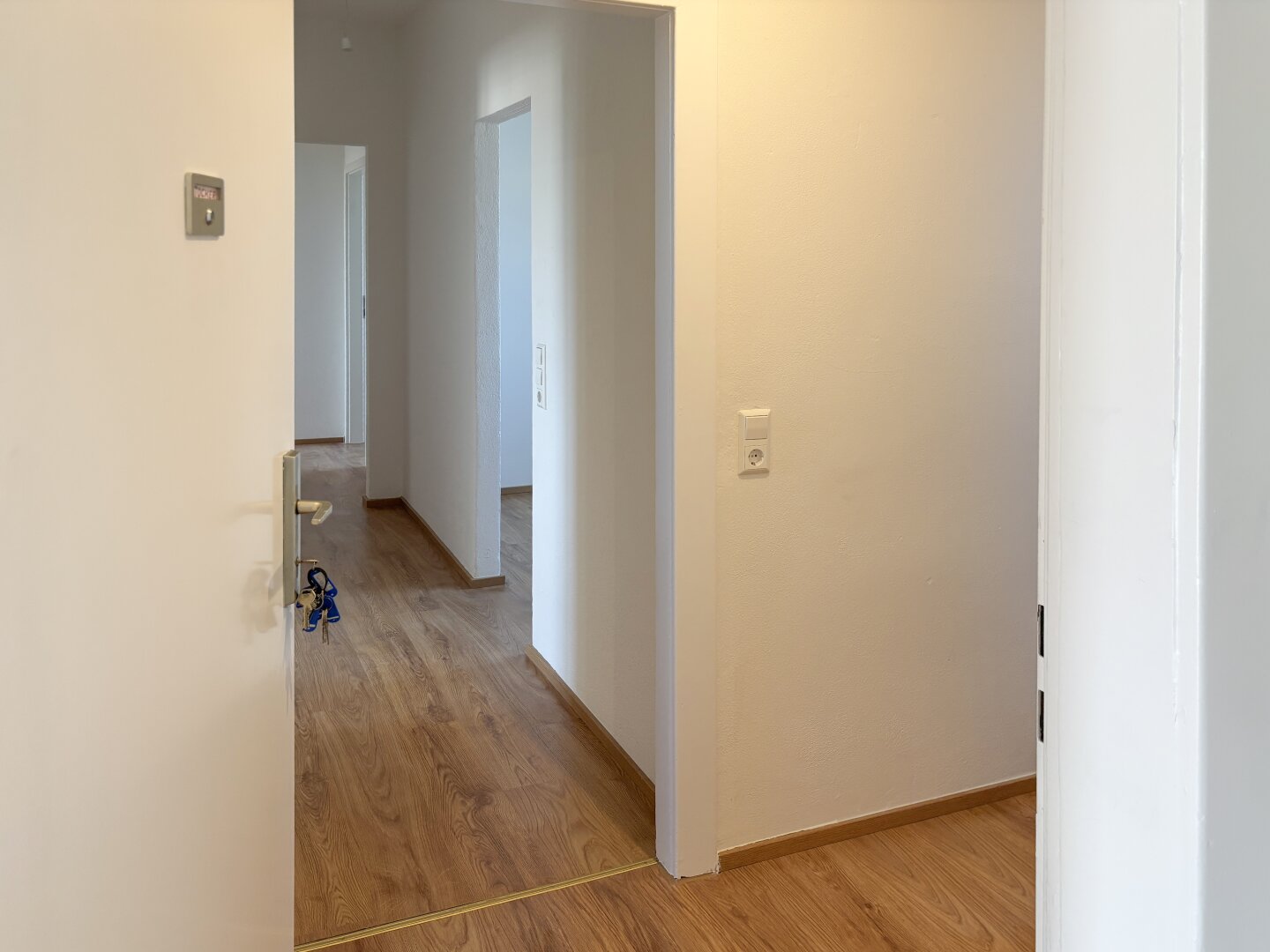 Helle, sanierte Dachgeschoßwohnung mit Fernblick