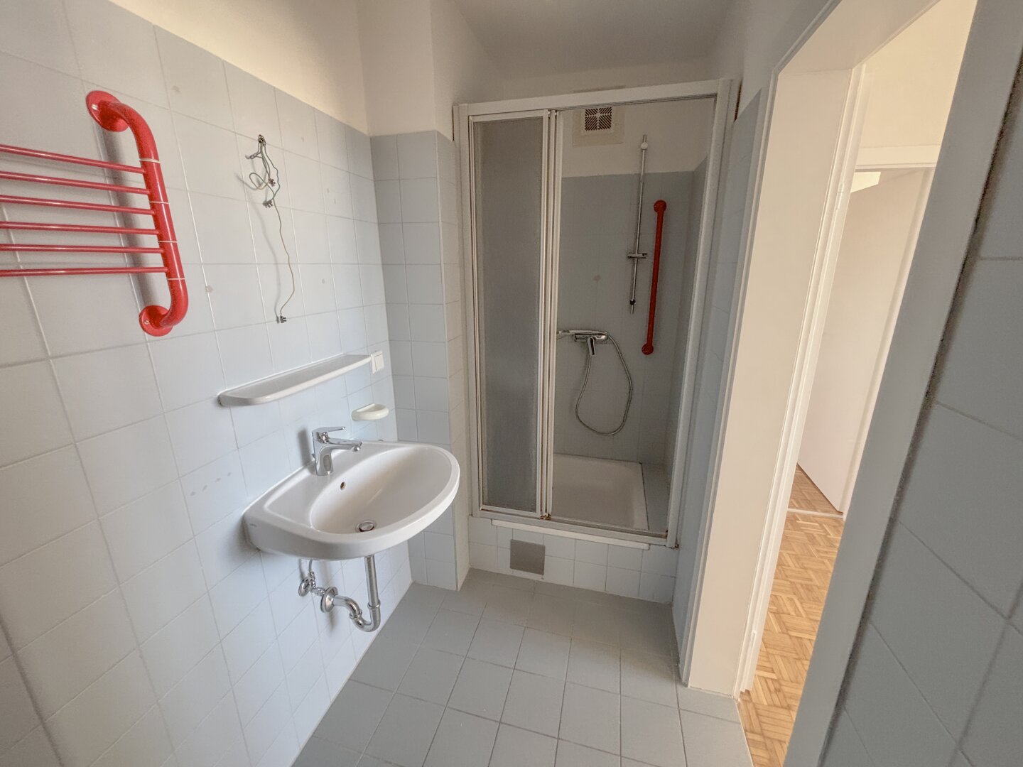 SANIERT: Dachgeschoßwohnung mit Ausblick