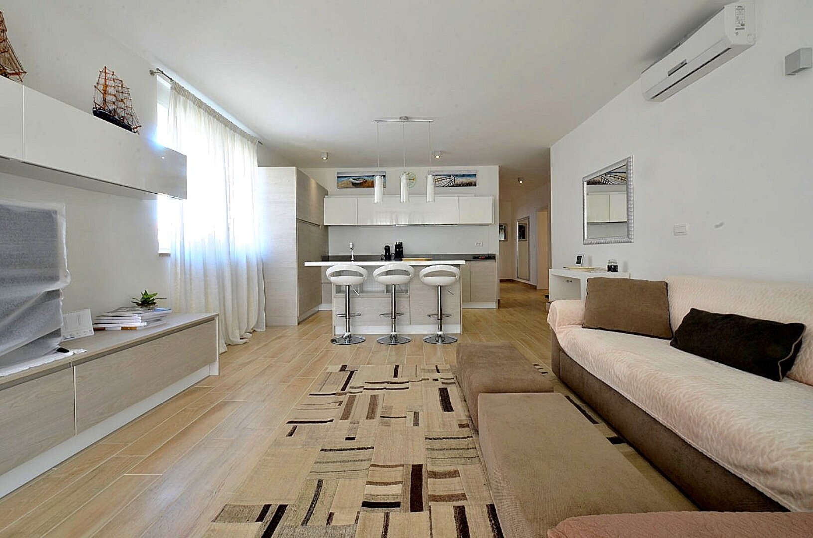 Traumhafte Wohnung in Novigrad  - Terrasse & Meerblick