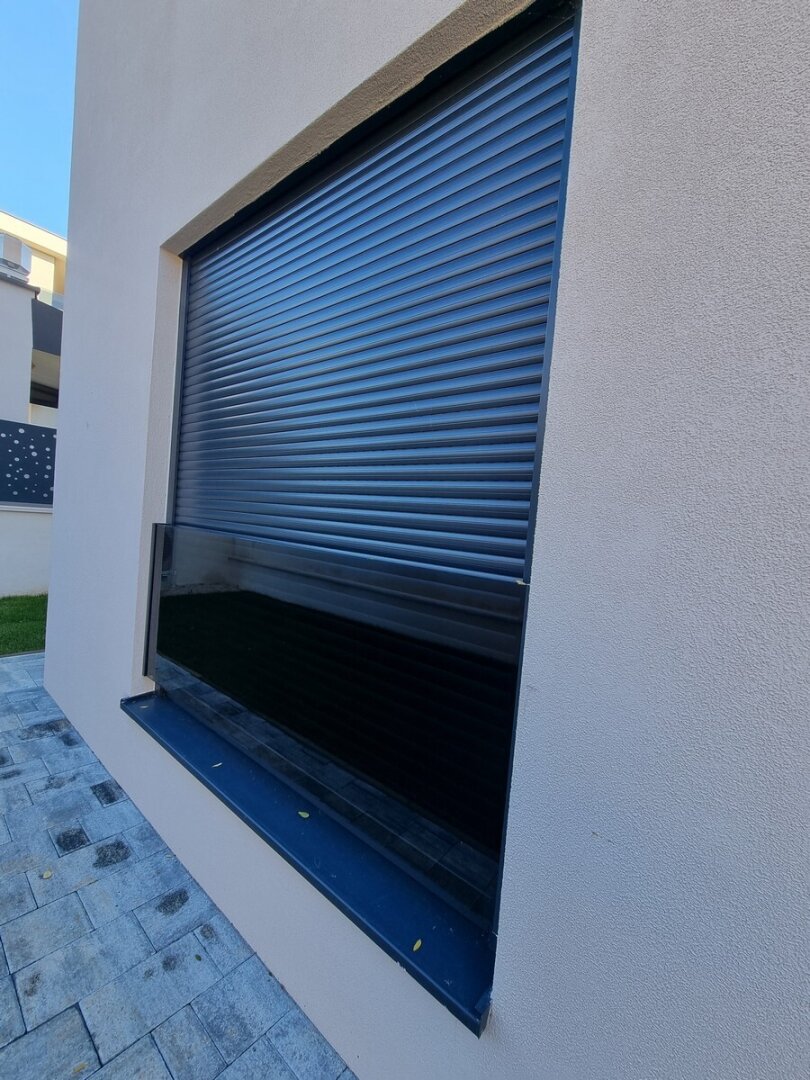 Besonderheit - Wohnung mit eigenem Swimmingpool in Tar
