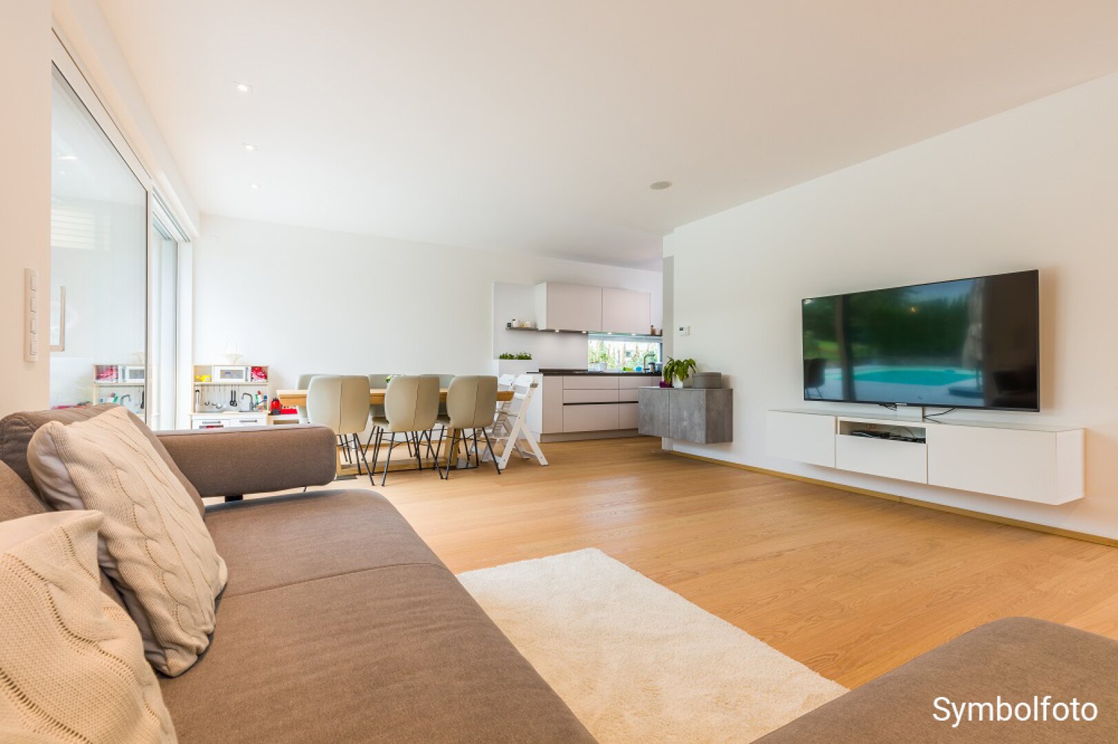 Energieeffizientes Einfamilienhaus inkl. Photovoltaikanlage und Luftwärmepumpe