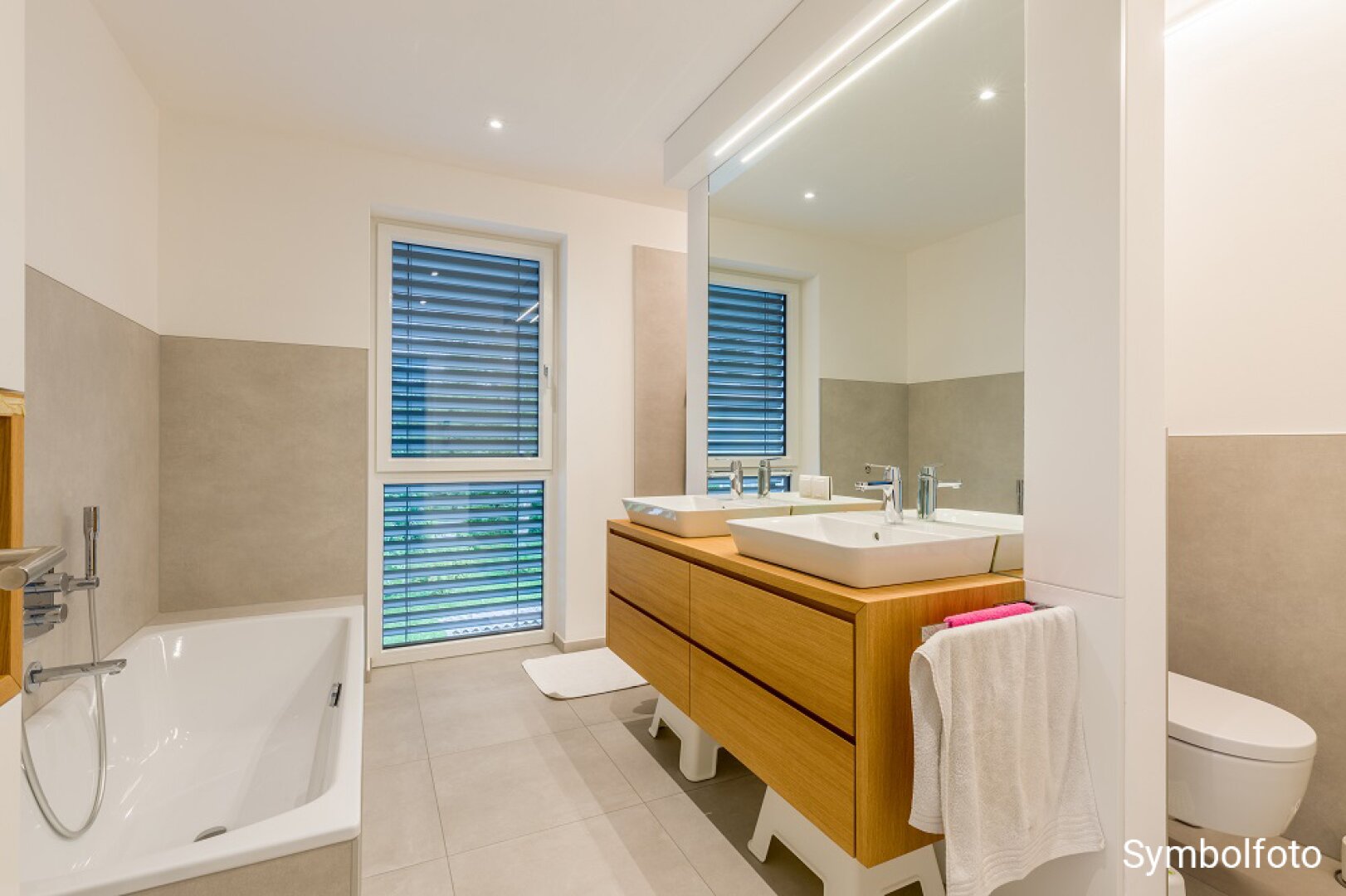 Energieeffizientes Einfamilienhaus inkl. Photovoltaikanlage und Luftwärmepumpe