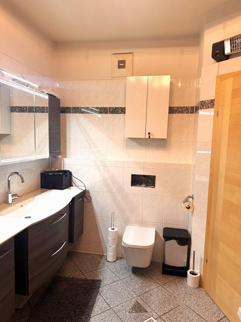 Badezimmer mit Toilette
