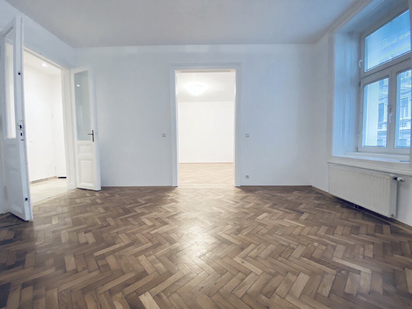 NETTE GARTENWOHNUNG NÄHE AUMANNPLATZ - UNBEFRISTETE VERMIETUNG