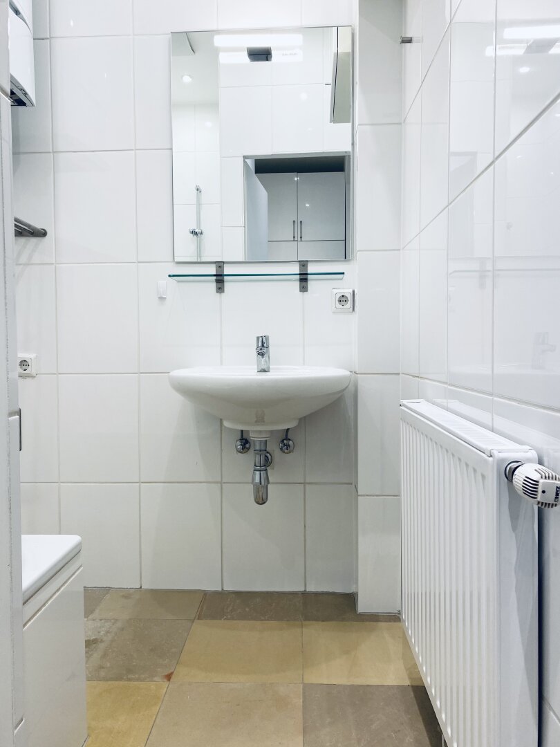 NETTE GARTENWOHNUNG NÄHE AUMANNPLATZ - UNBEFRISTETE VERMIETUNG