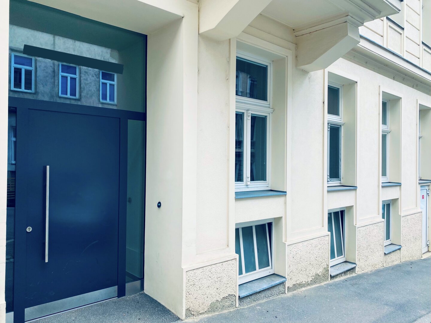 NETTE GARTENWOHNUNG NÄHE AUMANNPLATZ - UNBEFRISTETE VERMIETUNG