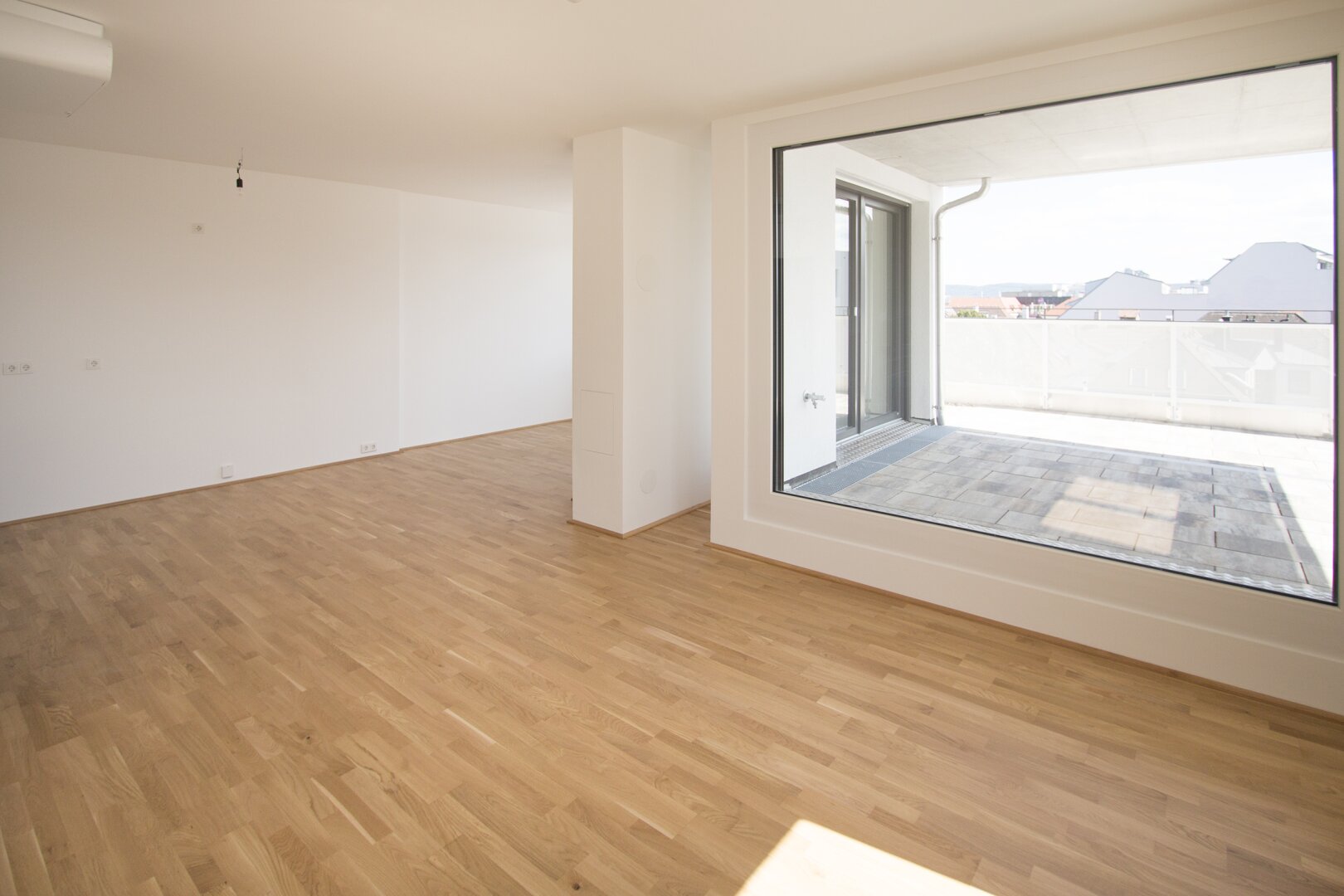 Wohnzimmer mit Küche