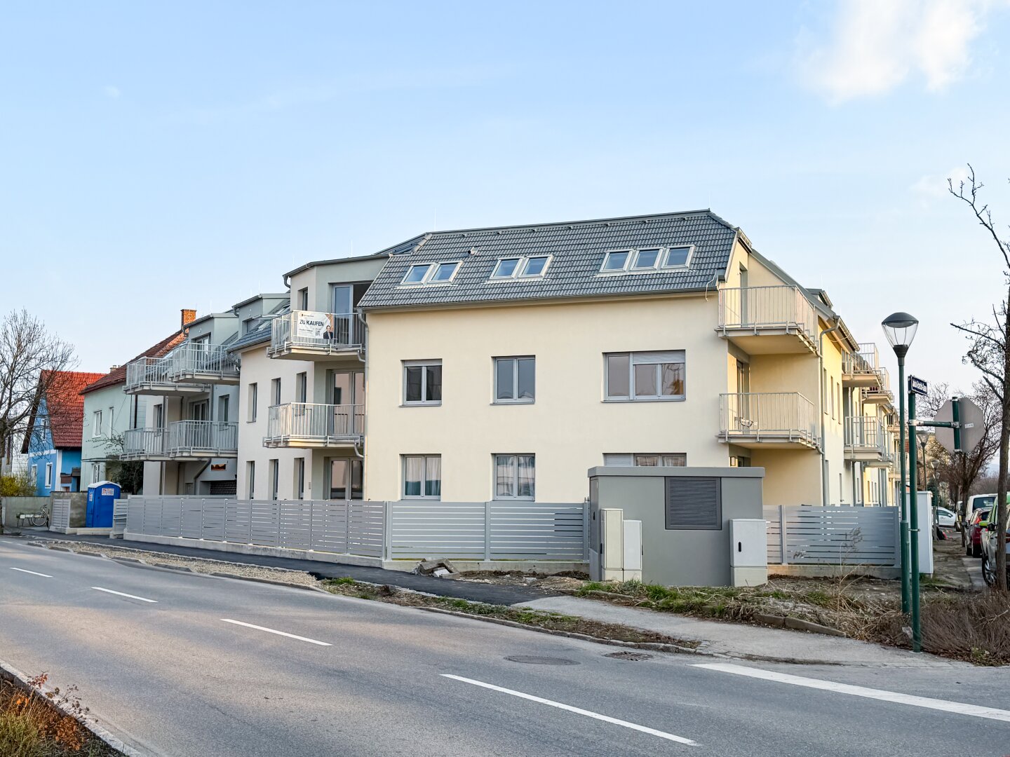 Außenansicht straßenseitig