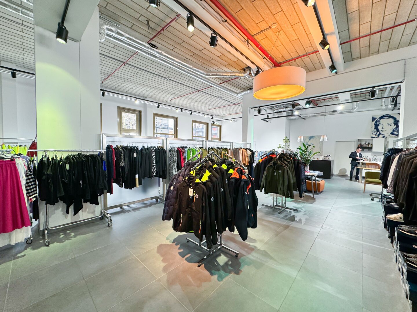 Quartier The Marks - 279m2 großes Geschäftslokal, vielseitig nutzbar!