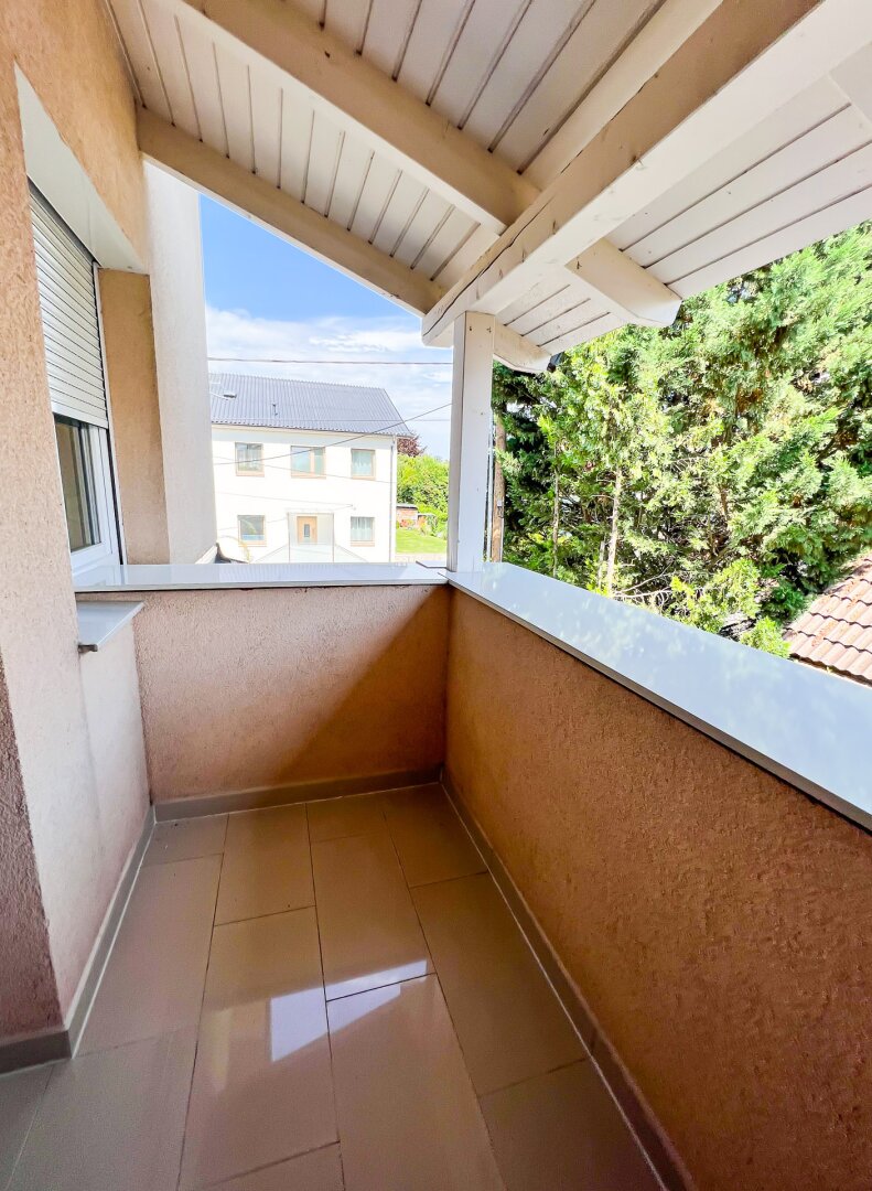 Neuwertiges modernes Einfamilienhaus mit 616 m2 Grundstück in Eßling! Direkte Busverbindung zur U2