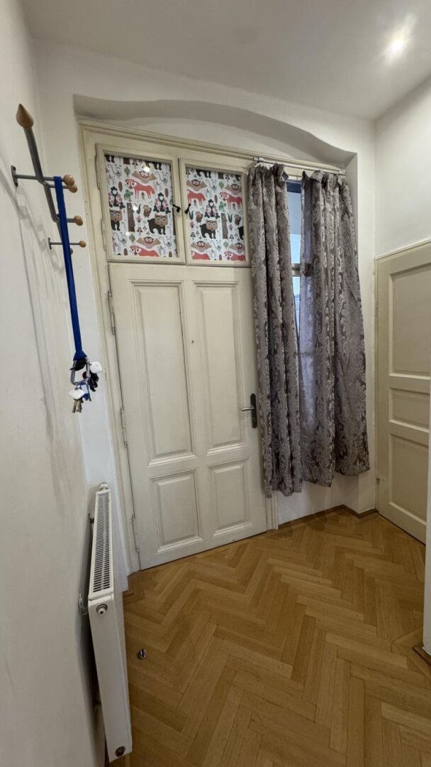 Herzeigbare Altbau-Einzimmerwohnung unbefristet Nähe Westbahnhof