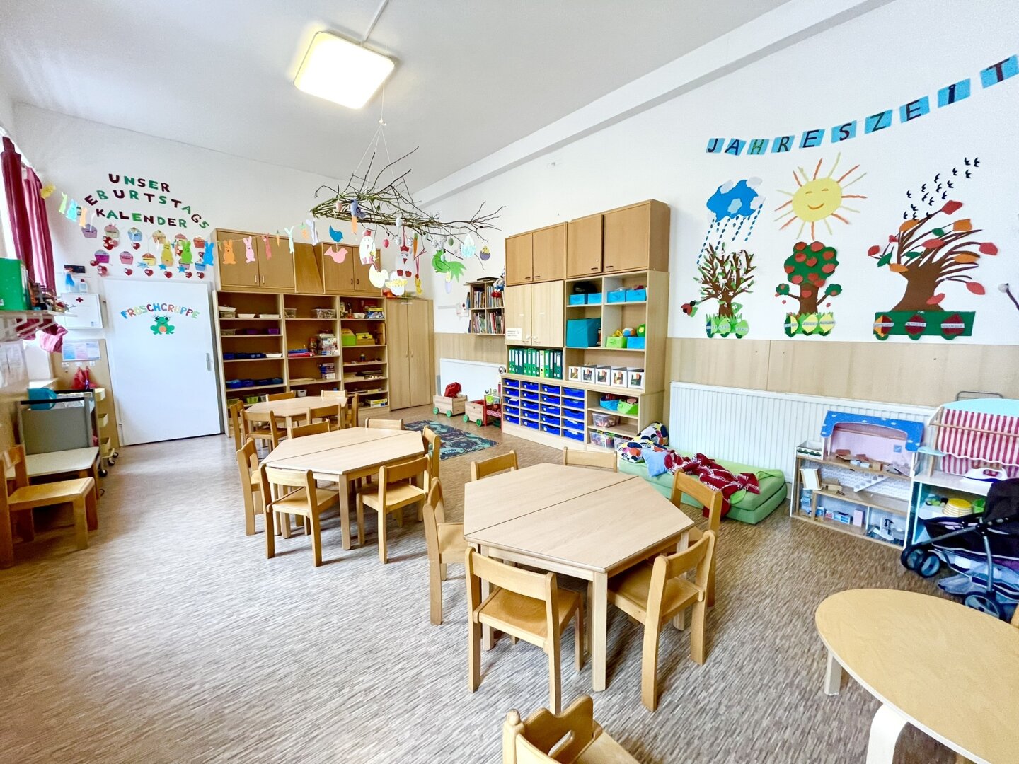 Zu vermieten: Charmanter Kindergarten + 225 m² Gartenfläche und Kinderspielplatz in der Schönbrunner Straße 152, 1120 Wien