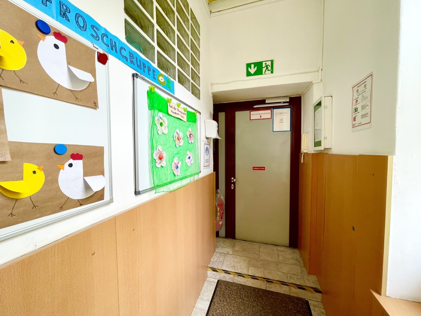 Zu vermieten: Charmanter Kindergarten + 225 m² Gartenfläche und Kinderspielplatz in der Schönbrunner Straße 152, 1120 Wien