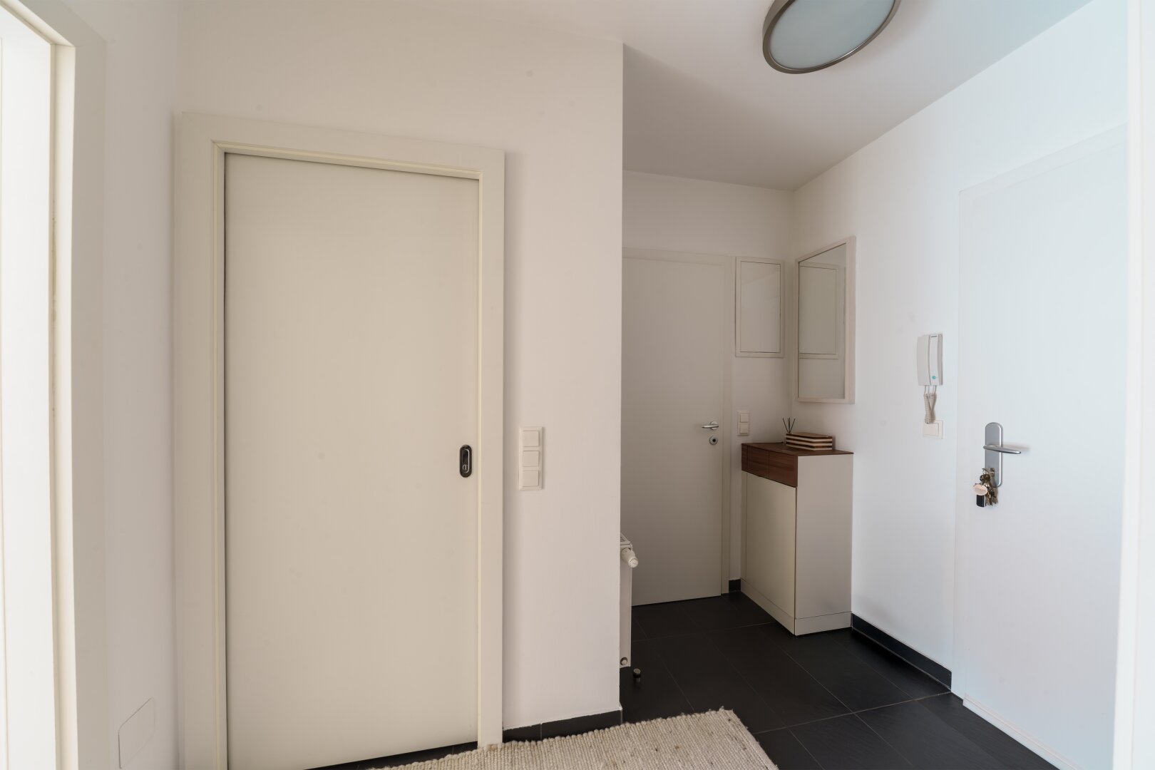 Charmante Wohnung mit Loggia inkl. Küche (Bosch), klimatisiert, in der Kaiserstraße 26, 1070 Wien, Nur 300 m entfernt zur Mariahilfer Straße