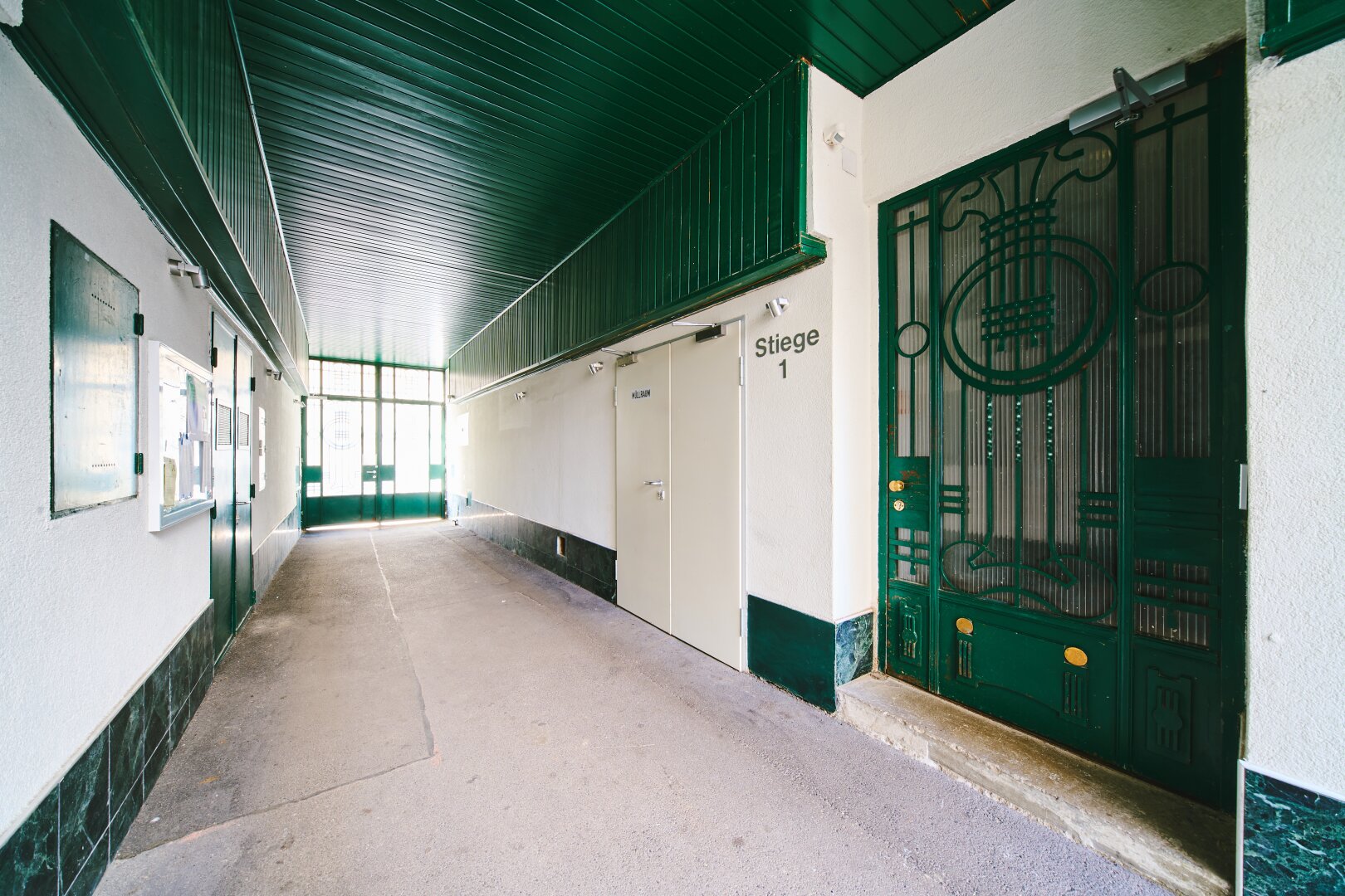 Charmante Wohnung mit Loggia inkl. Küche (Bosch), klimatisiert, in der Kaiserstraße 26, 1070 Wien, Nur 300 m entfernt zur Mariahilfer Straße
