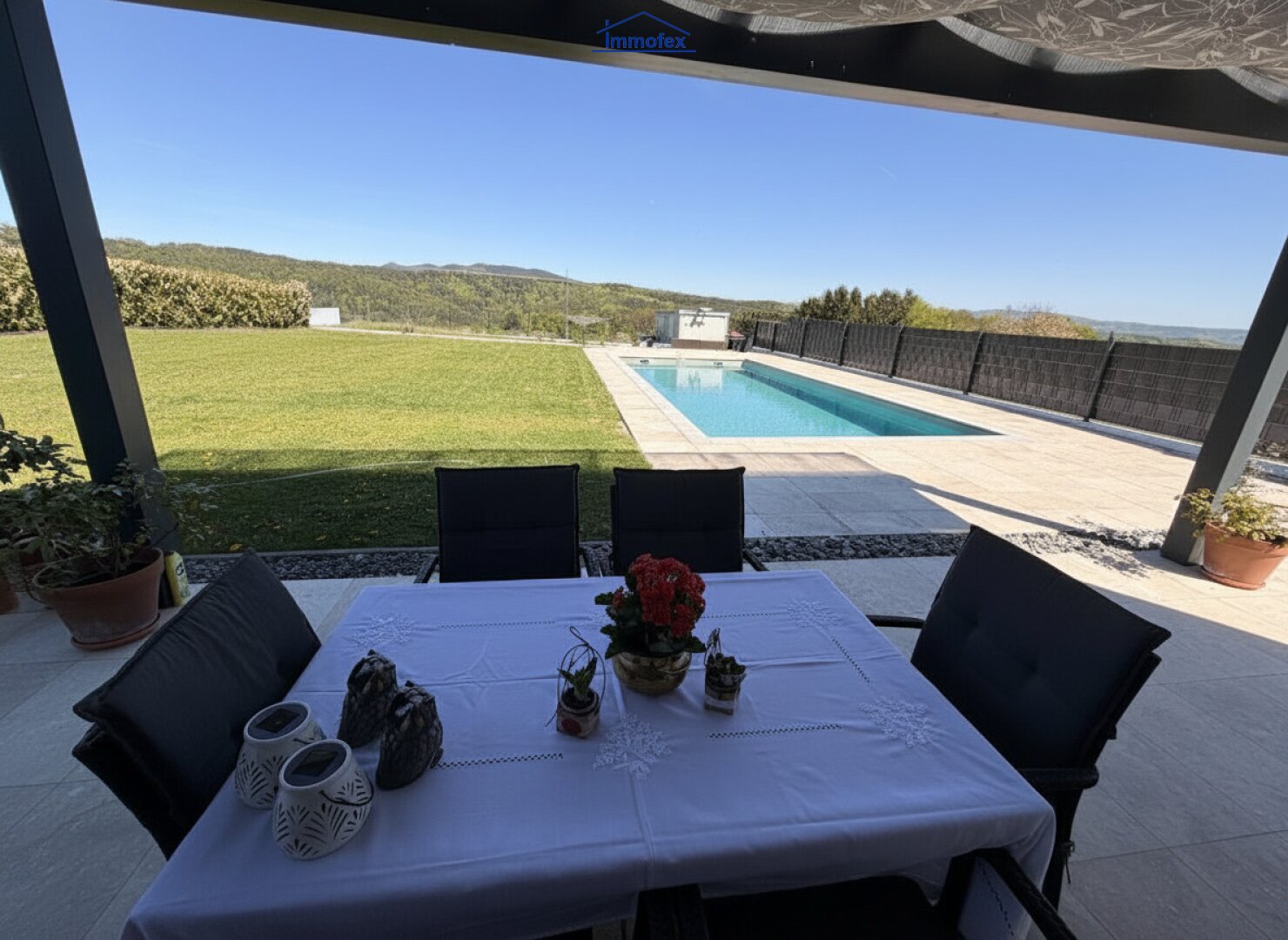 Bereit für Sommer, Sonne, Pool und traumhafte AusSICHTen ins satte Grün?  Preis inkl. offener Wohnbauförderung!