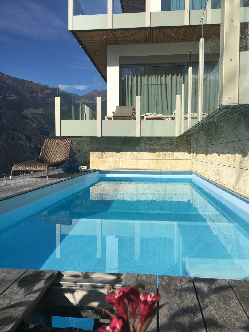 Repräsentatives Traumhaus im Zillertal. Top Qualität, unverbaubare Aussicht, Pool...