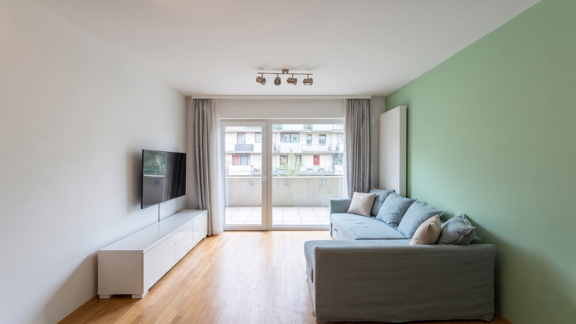 Seestadt Aspern — 3-Zimmer-Wohnung mit Süd-Ost-Balkon und Loggia, 6 Min. zur U2