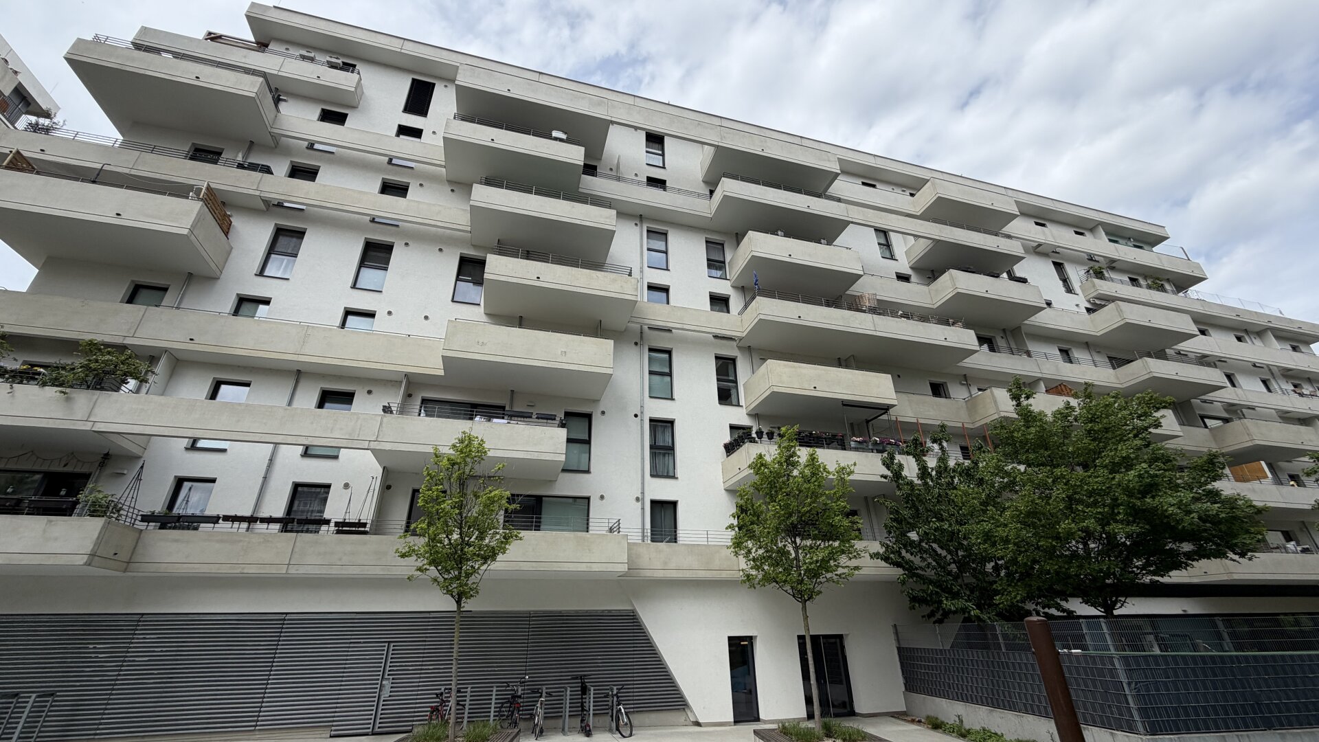 Seestadt Aspern — 3-Zimmer-Wohnung mit Süd-Ost-Balkon und Loggia, 6 Min. zur U2