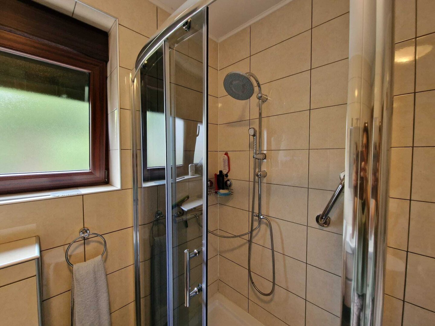 Sie träumen von einem Haus am Meer? 2 Wohneinheiten mit 1200m² eingezäunten Grundstück!