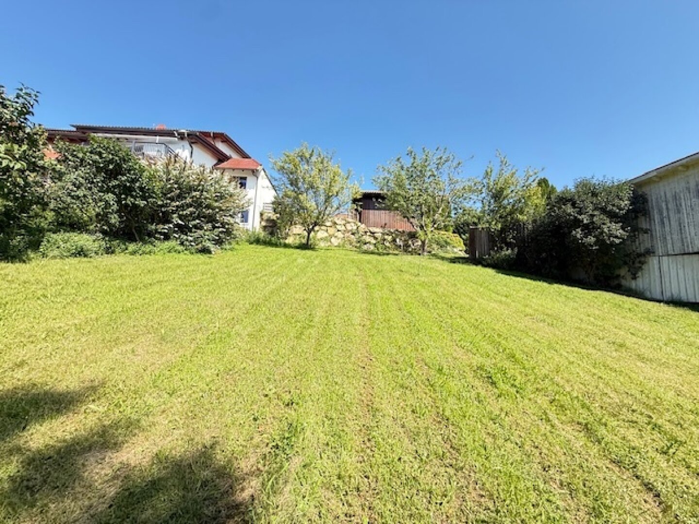 Einzigartiges Baugrundstück mit tollem Donau und Alpenvorlandblick!