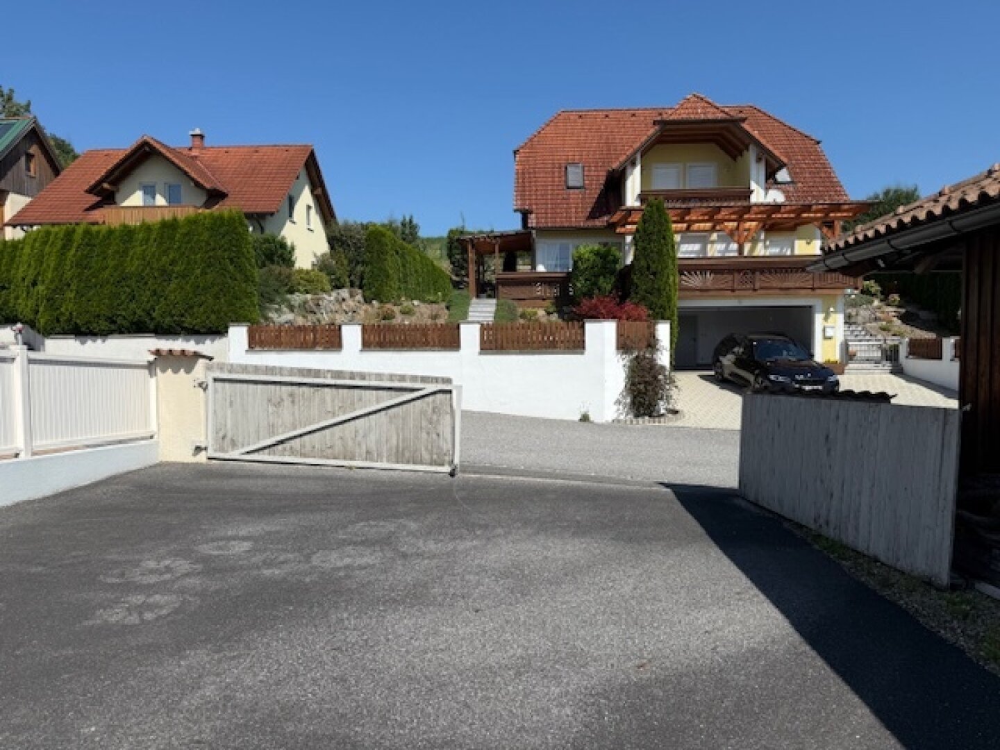 Einzigartiges Baugrundstück mit tollem Donau und Alpenvorlandblick!