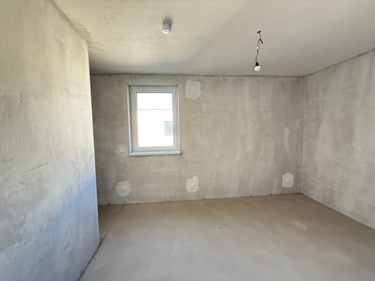 Neue Doppelhaushälfte mit Carport nur noch 2 verfügbar!!