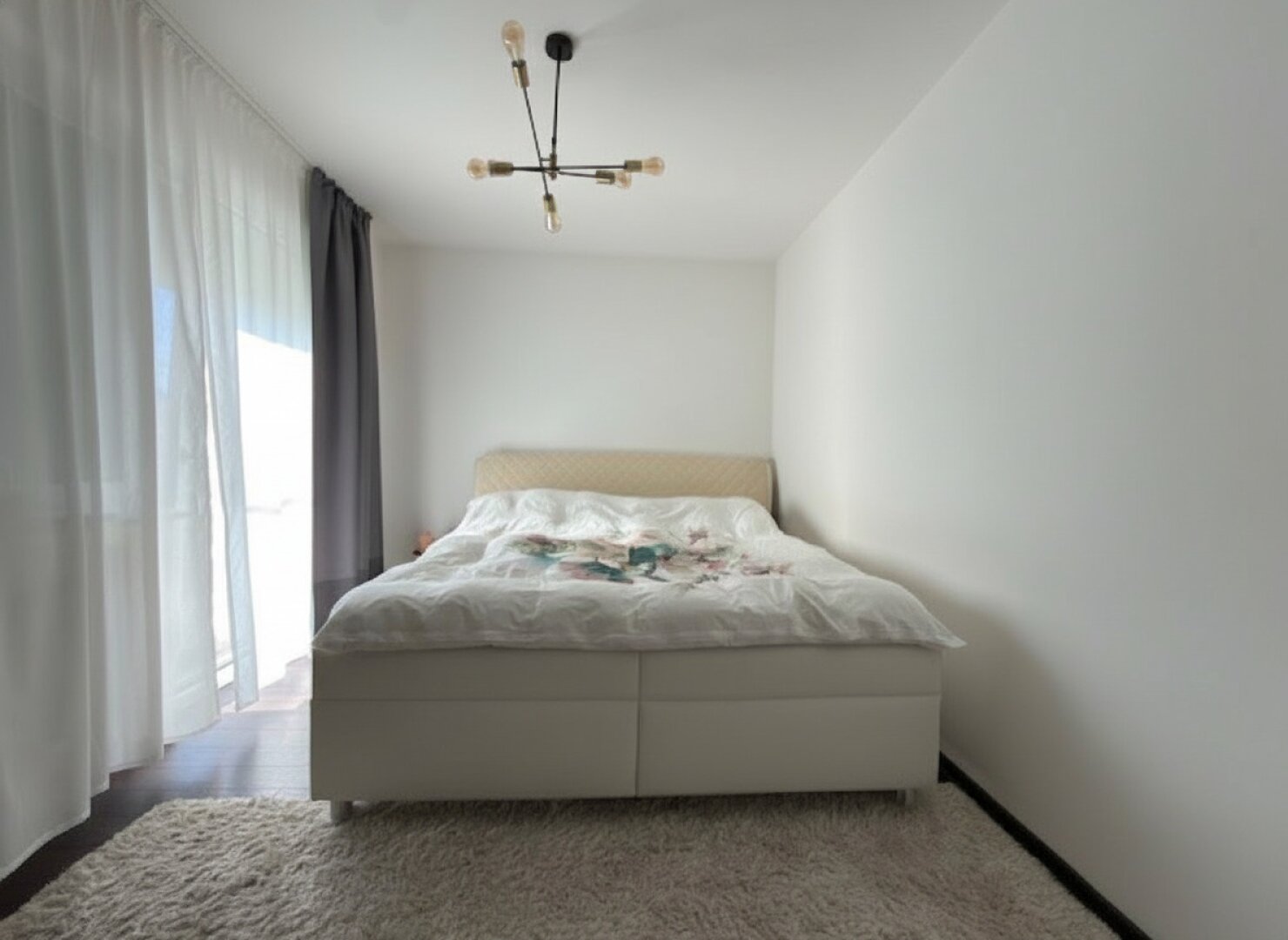 Schlafzimmer im OG