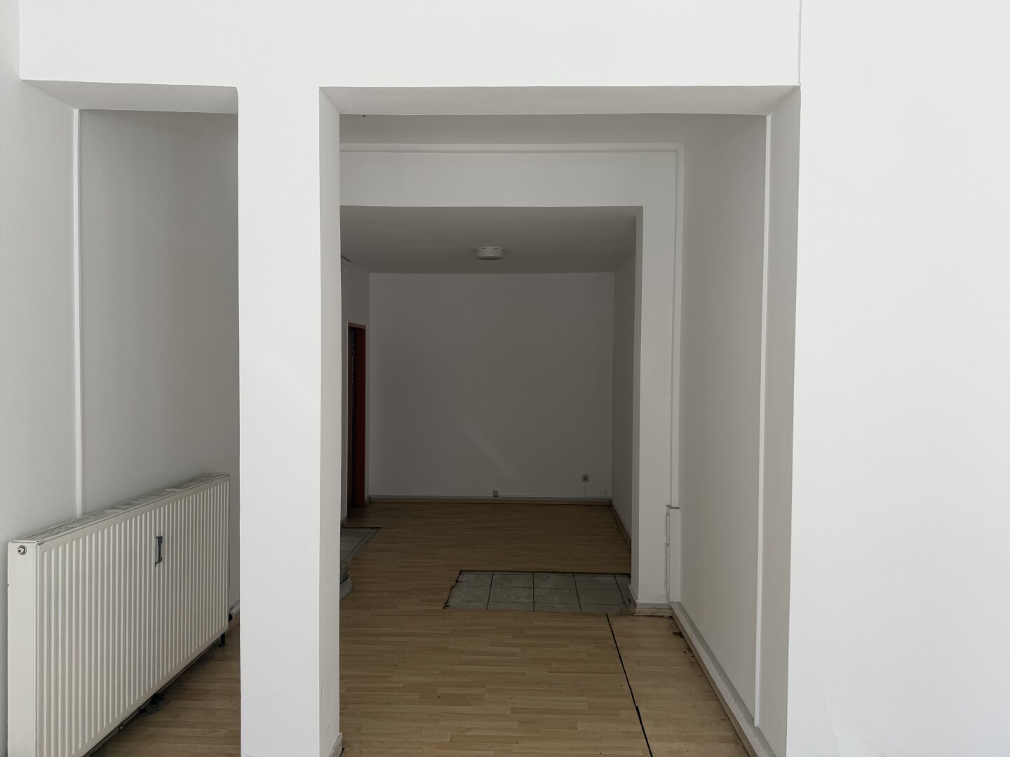 Ihre neue Business-Basis im "Schimautz-Haus" in St. Peter – Sehen, gesehen werden, durchstarten!