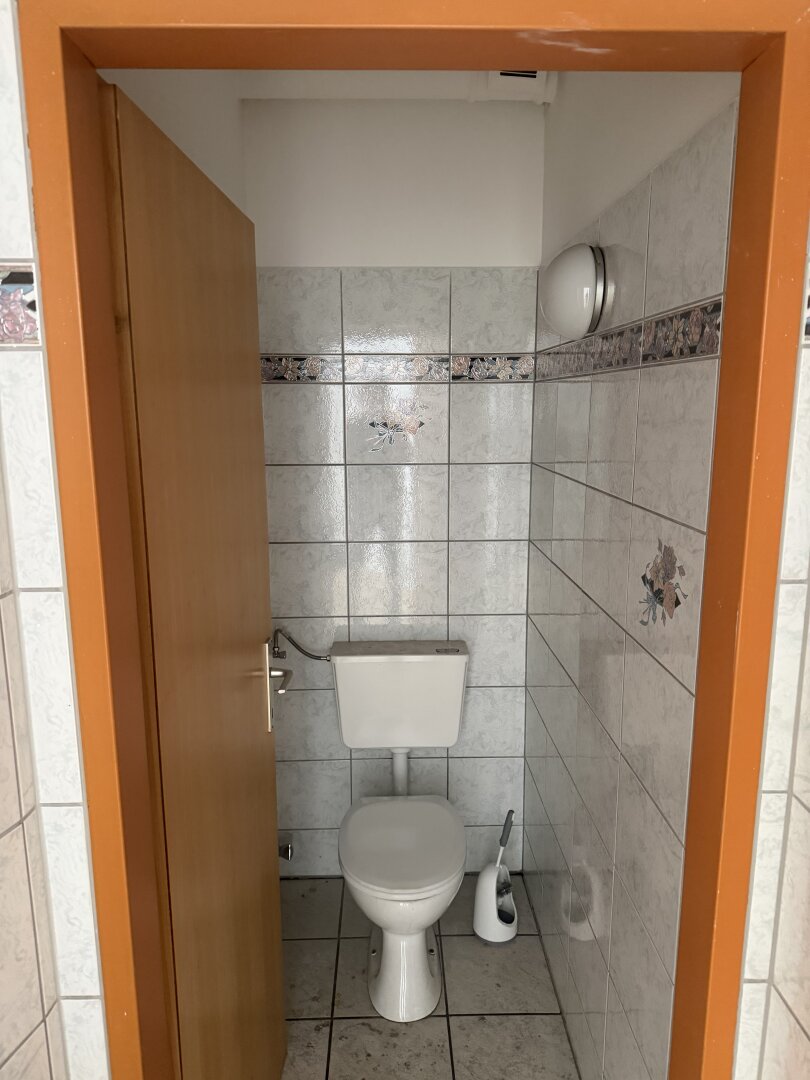 Ihre neue Business-Basis im "Schimautz-Haus" in St. Peter – Sehen, gesehen werden, durchstarten!
