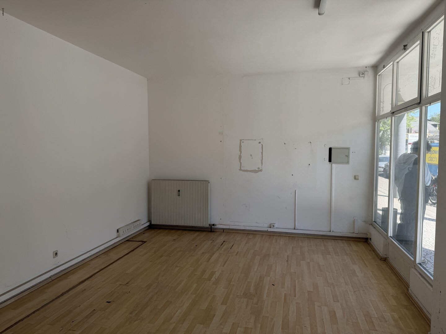 Ihre neue Business-Basis im "Schimautz-Haus" in St. Peter – Sehen, gesehen werden, durchstarten!