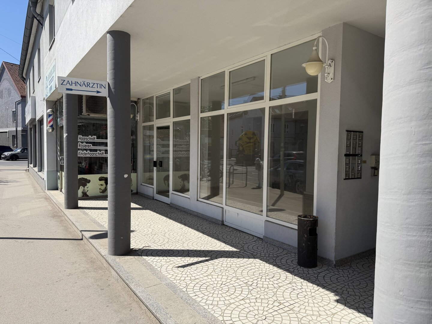 Ihre neue Business-Basis im "Schimautz-Haus" in St. Peter – Sehen, gesehen werden, durchstarten!