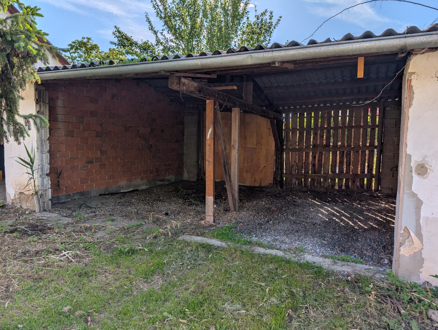 Unterstellplatz mit ca. 38,2 m²