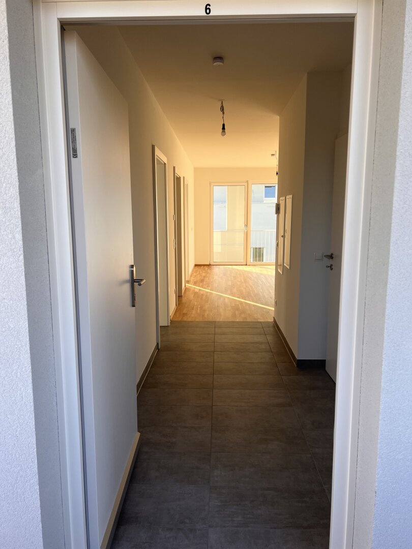 Erstklassige Balkonwohnung mit 3 Zimmern und Tiefgaragenparkplatz in Premstätten