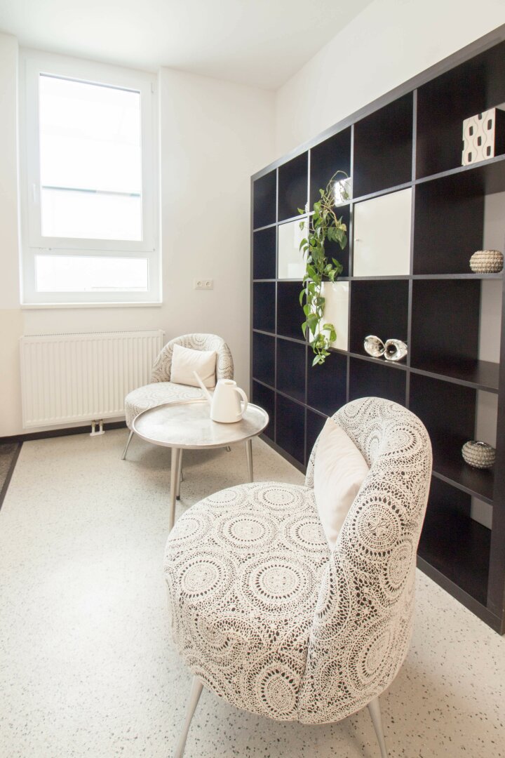 BÜRO mit ALL INCLUSIVE MIETE | flexible Größen von ca. 24 m² - 80 m² | mit Parkplätzen, schönem Foyer, Teeküche